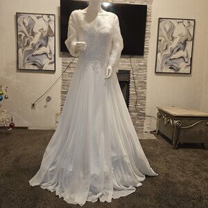 DRESS DeKlaire wedding dress Large long sleeve see-thru k303 off-white